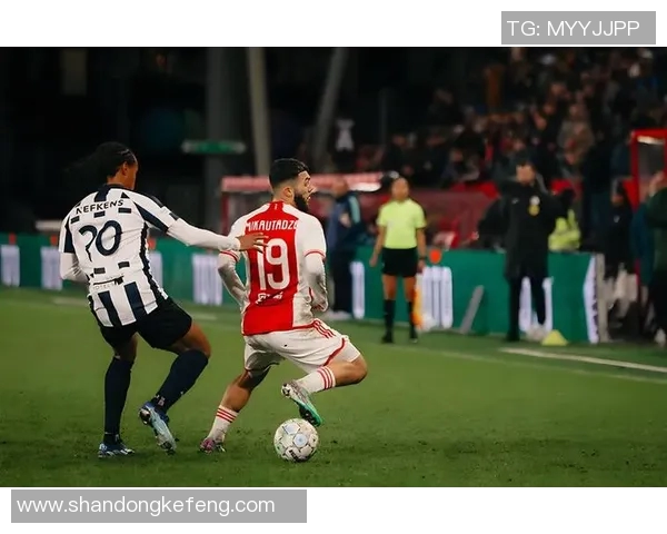 周三欧冠焦点战费耶诺德对决国际米兰比分预测分析与赛前展望